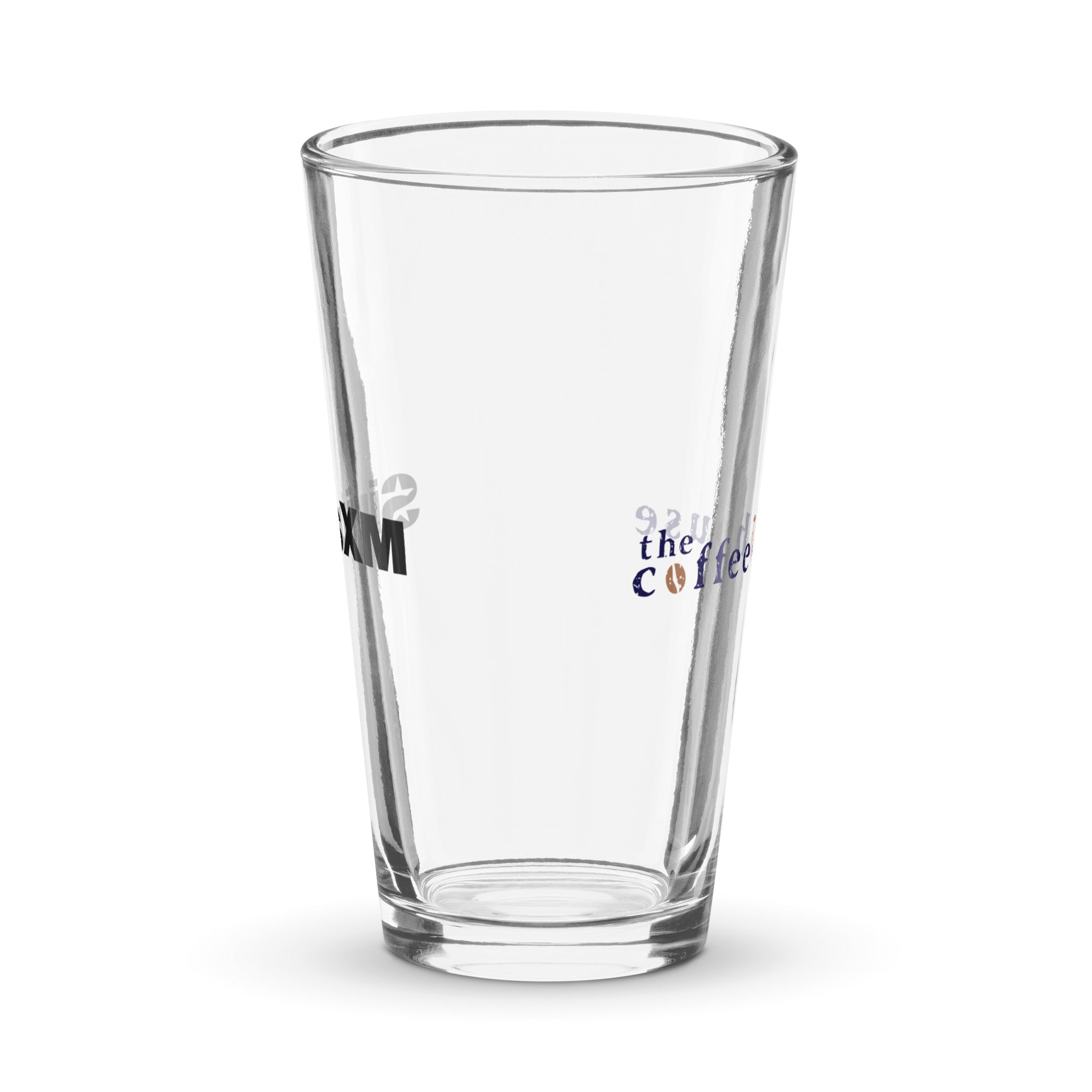 Clear pint glass. Side view.