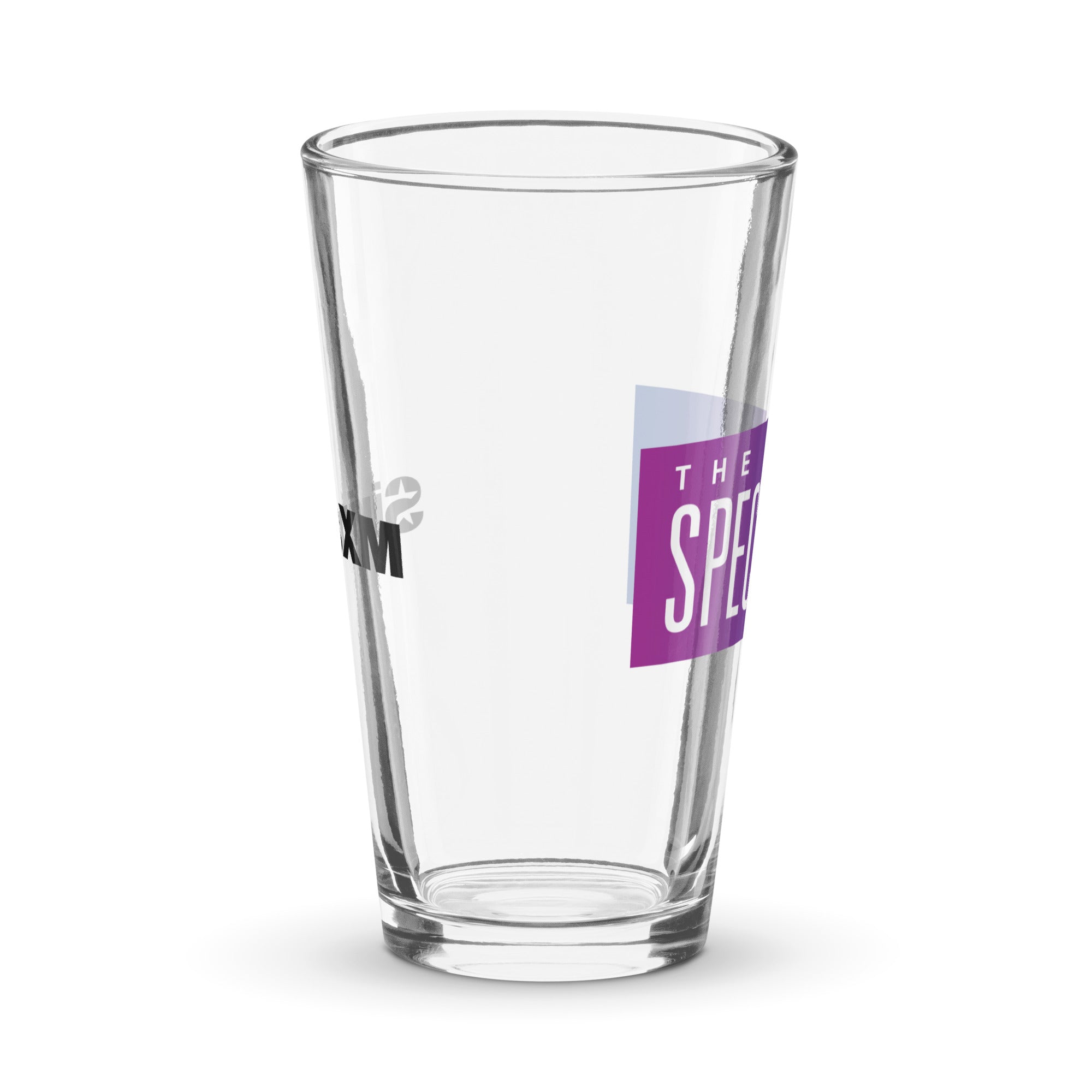 Clear pint glass. Side view.