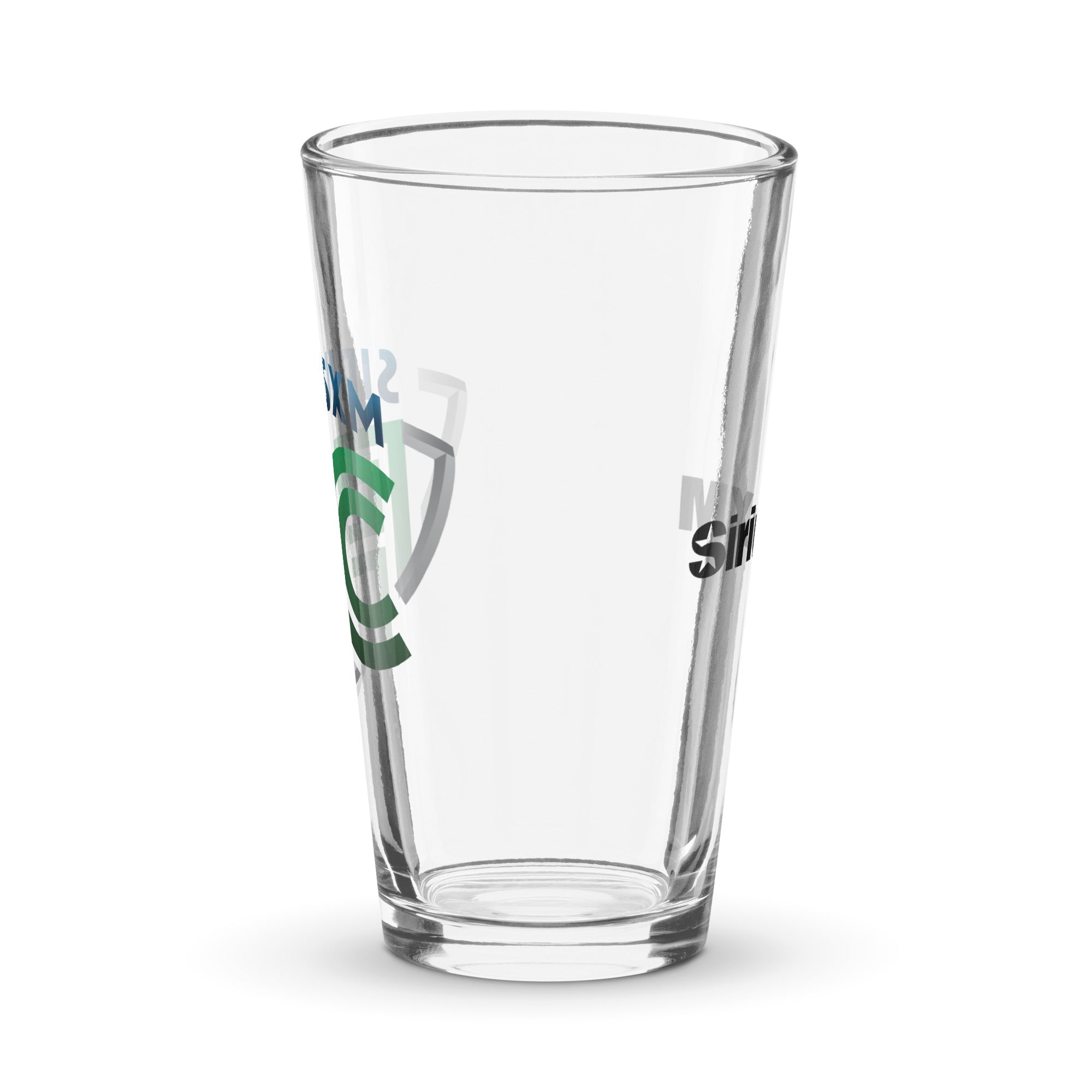 Clear pint glass. Side view.